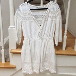 White lace long sleeve dress